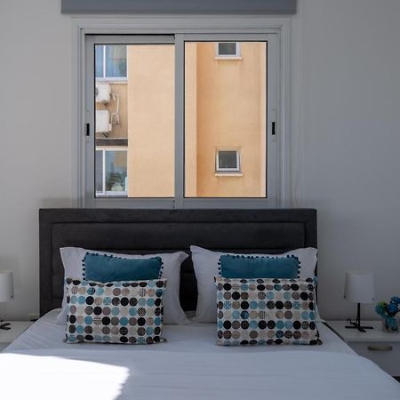 Andrea 3-Bedroom Apt In Mackenzie Larnaca Ngoại thất bức ảnh
