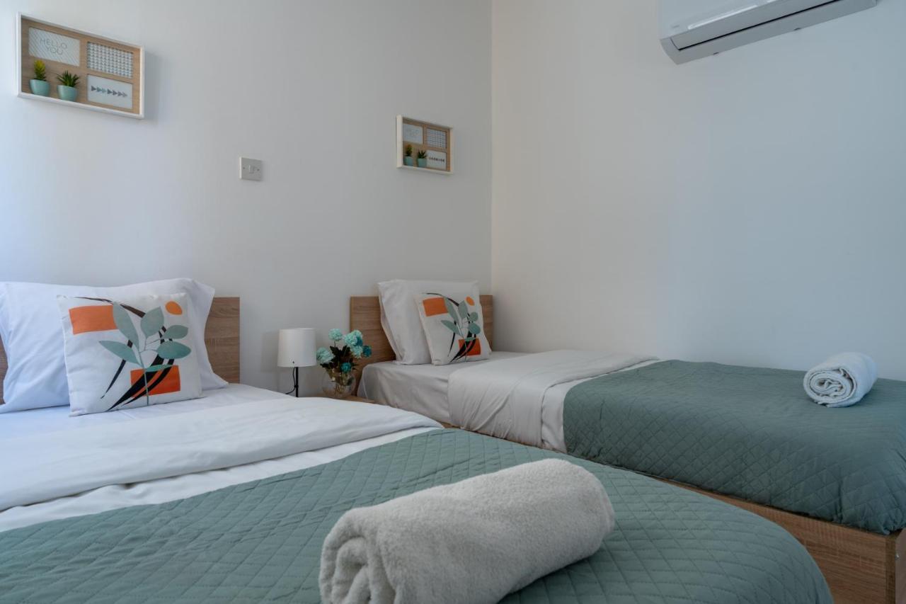 Andrea 3-Bedroom Apt In Mackenzie Larnaca Ngoại thất bức ảnh